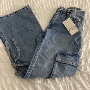 NWT Sold out Zara cargo jeans in the shade blue/ SIZE 2